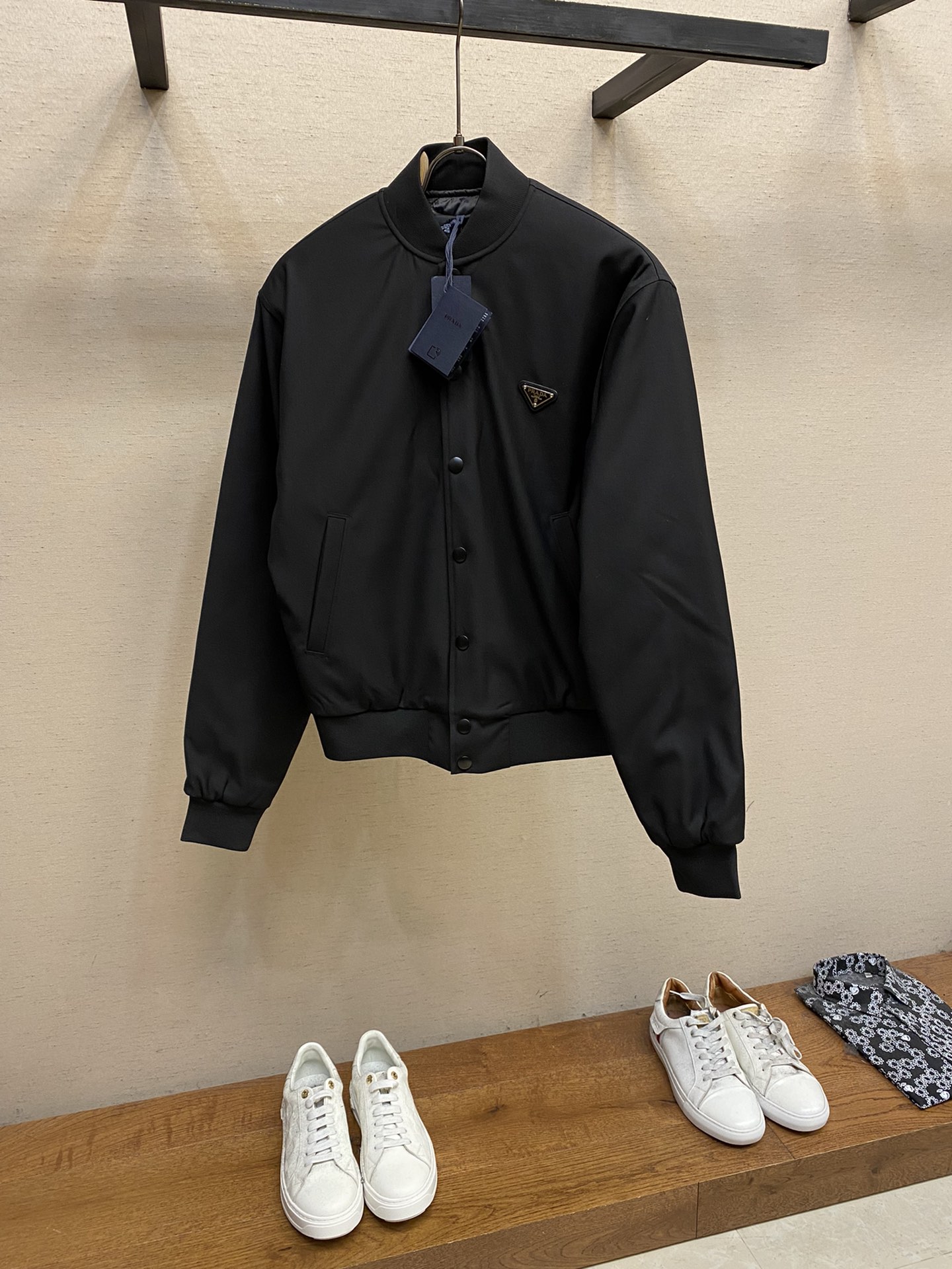 Pra*a Jacket
