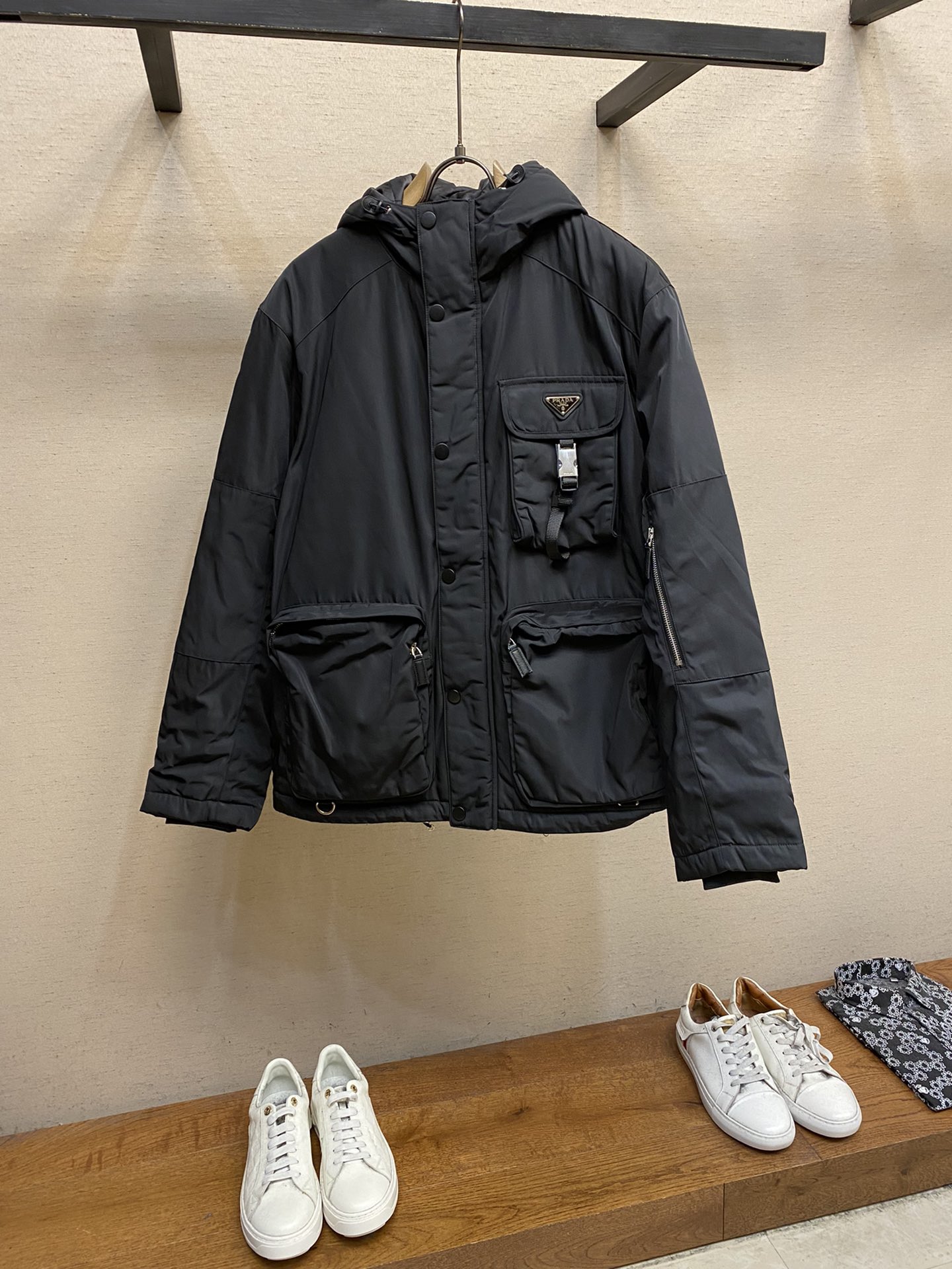Pra*a Jacket