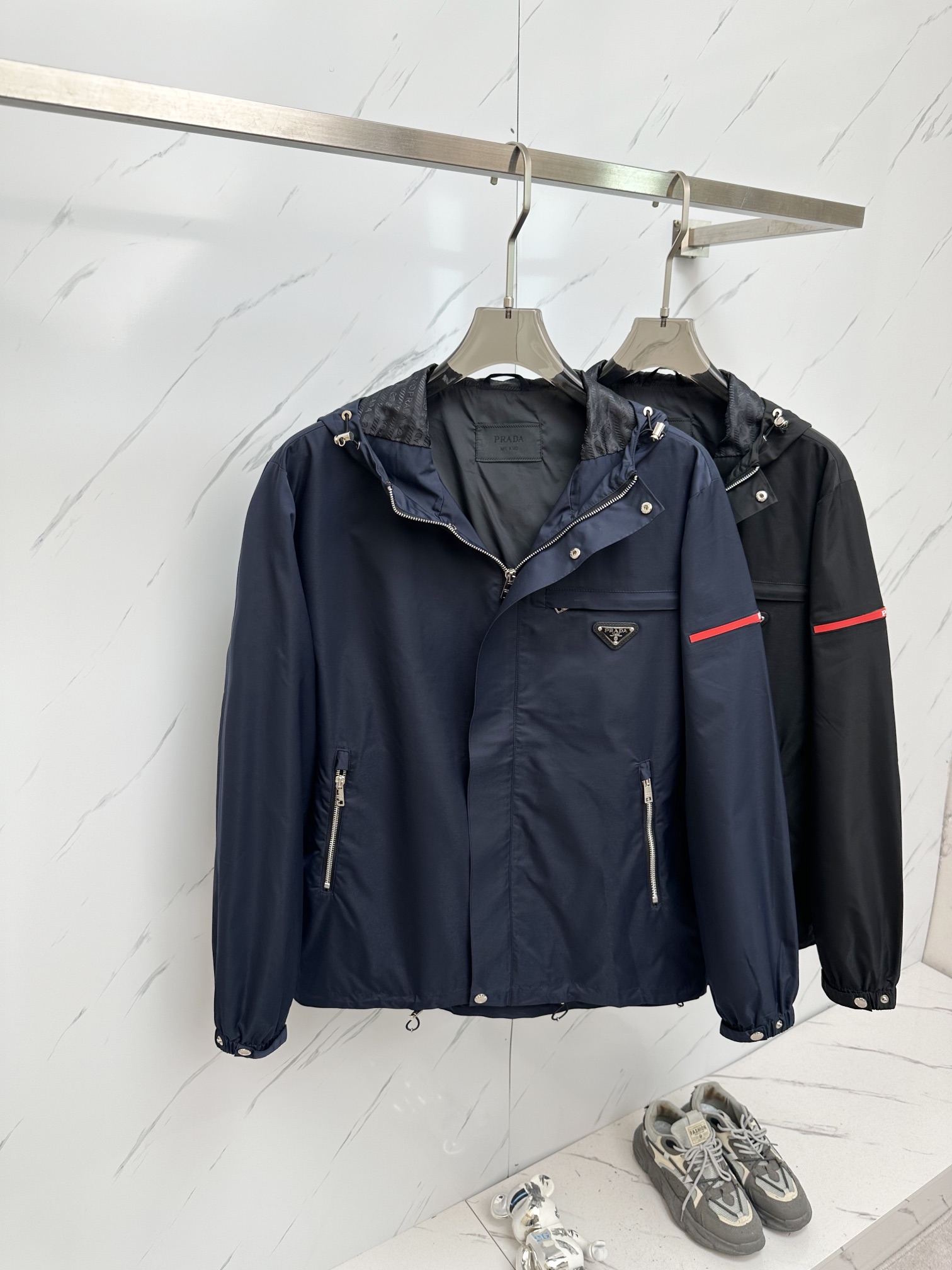 Pra*a Jacket