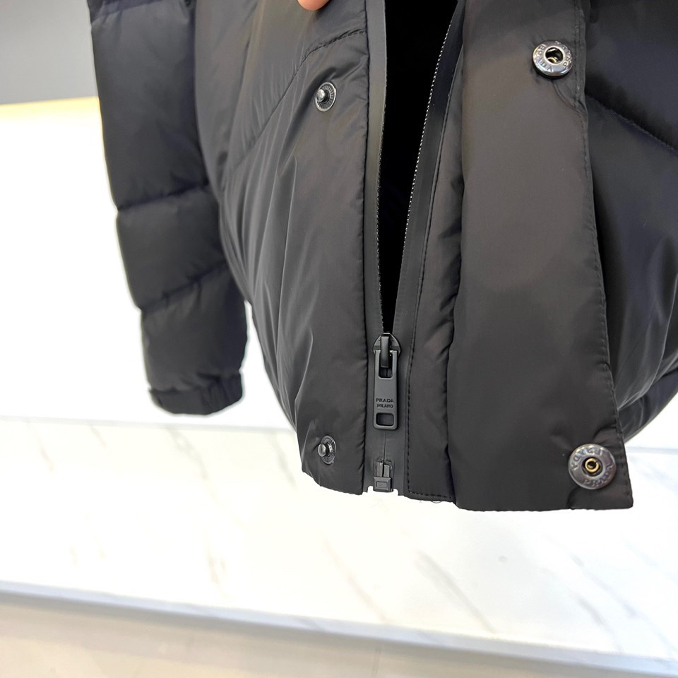 Pra*a Jacket