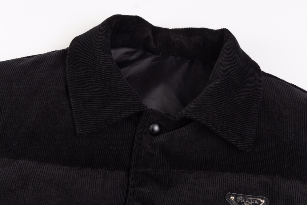 Pra*a Jacket