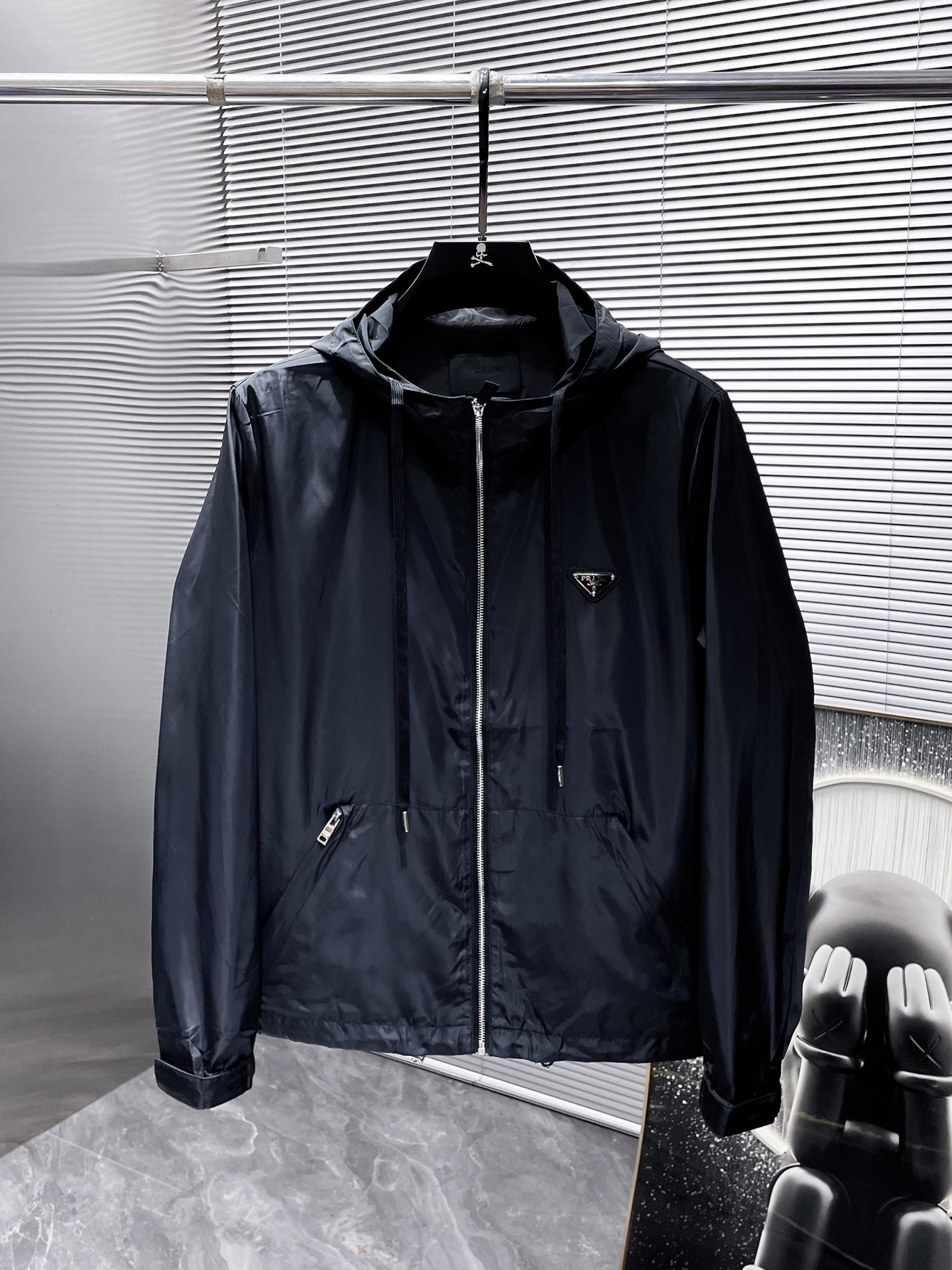 Pra*a Jacket