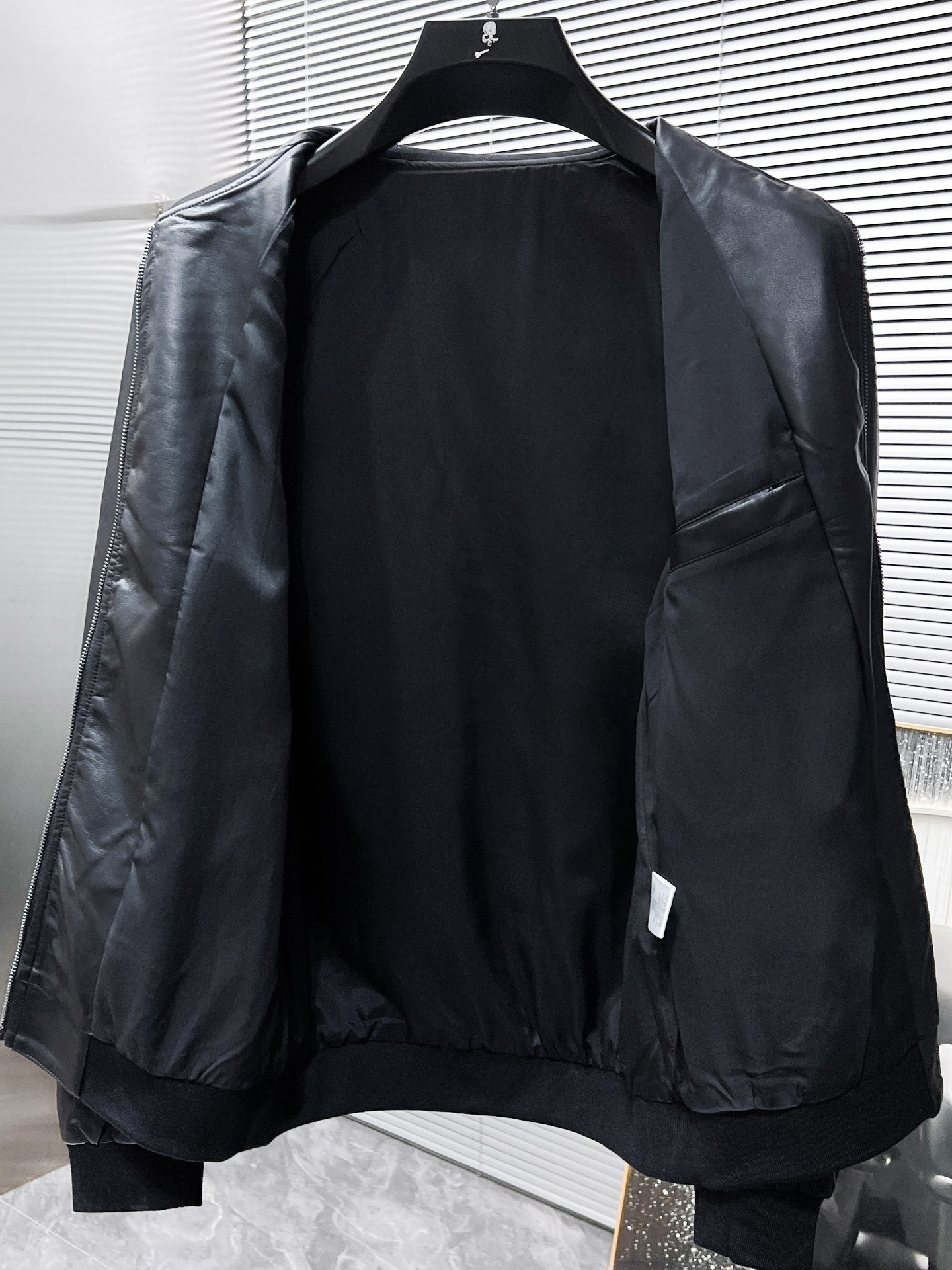 Pra*a Jacket