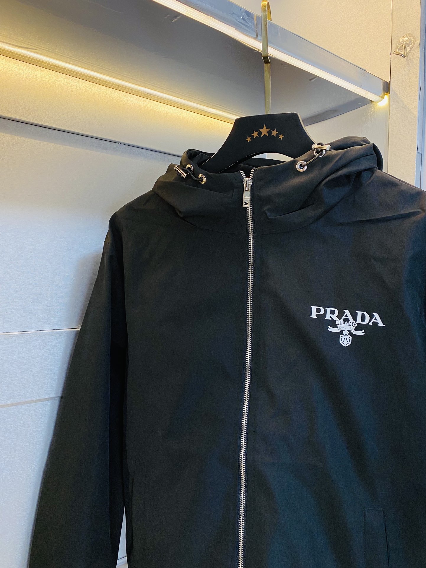 Pra*a Jacket