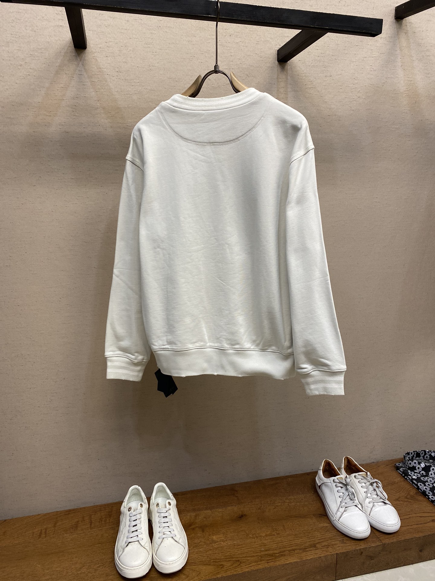 Pra*a Hoodie