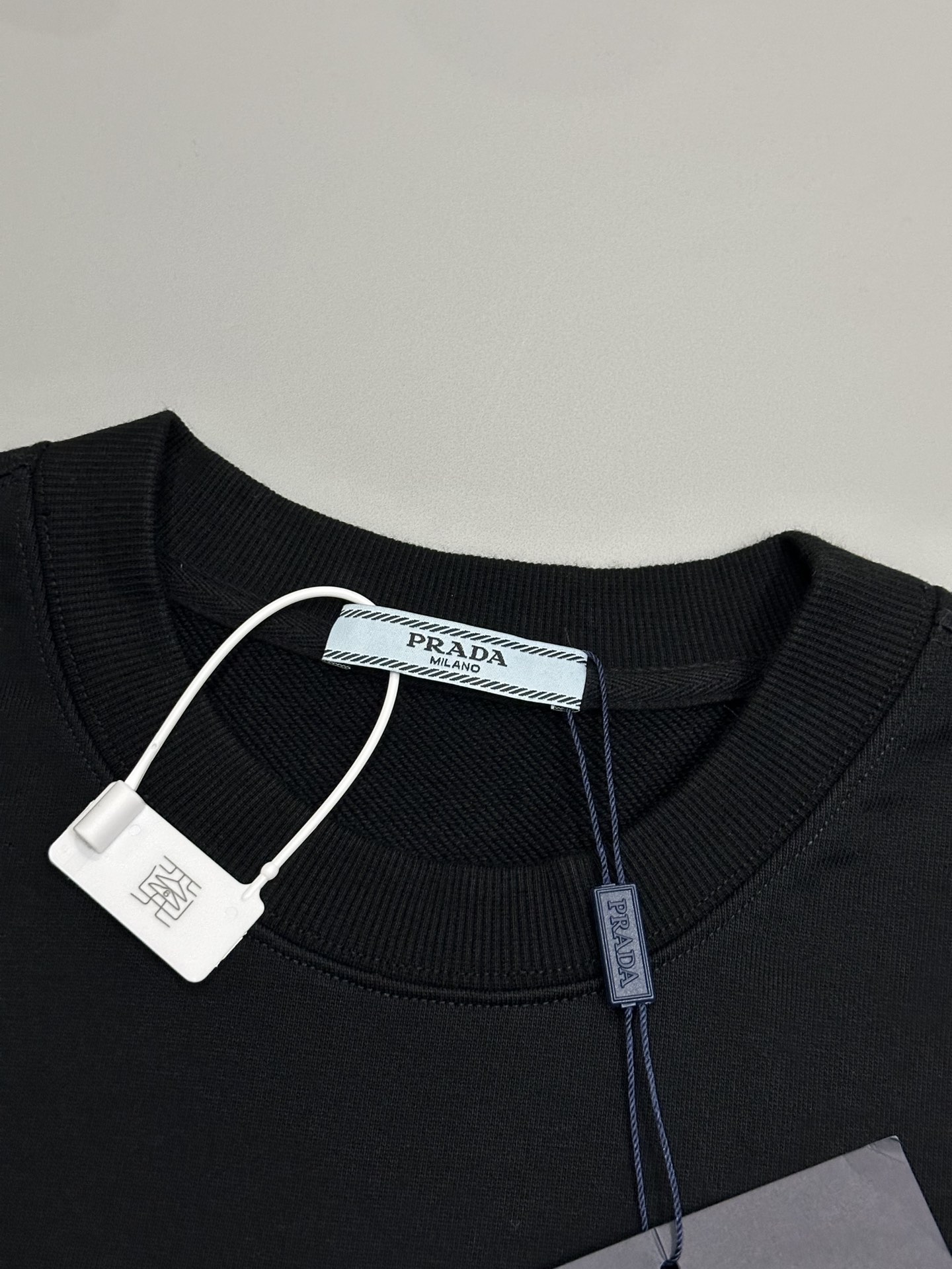 Pra*a Hoodie