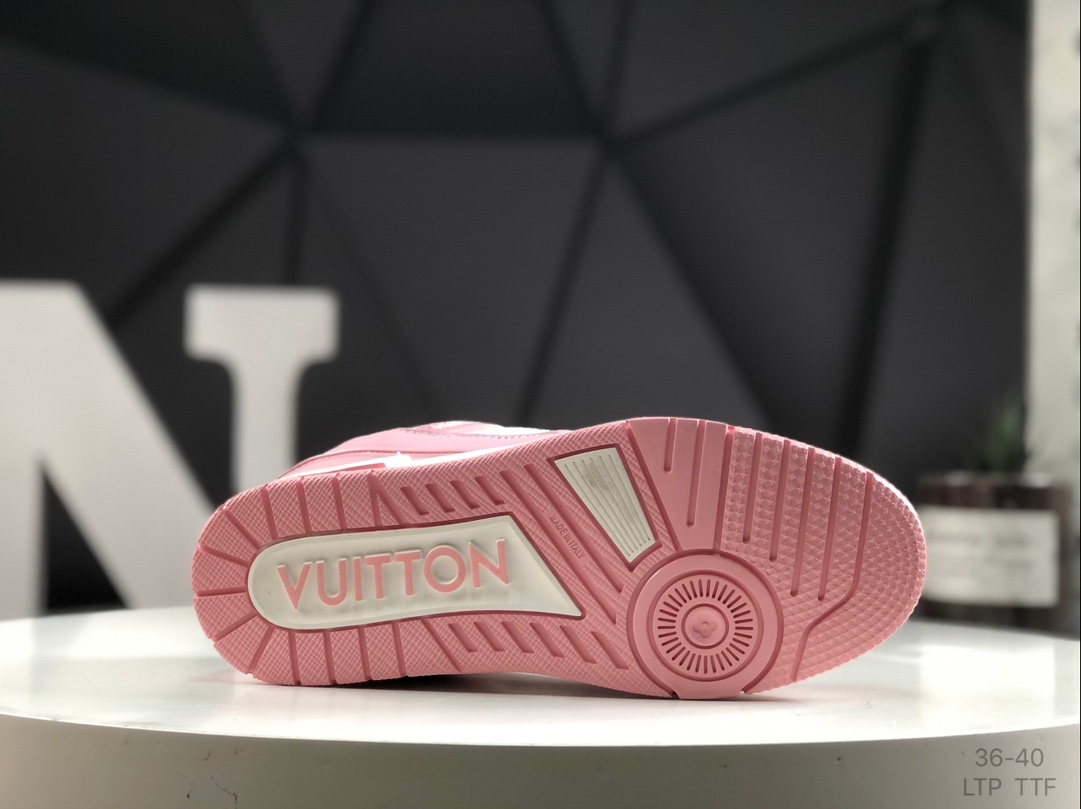 L0vis Vvtt0n Trainer sneakers replica