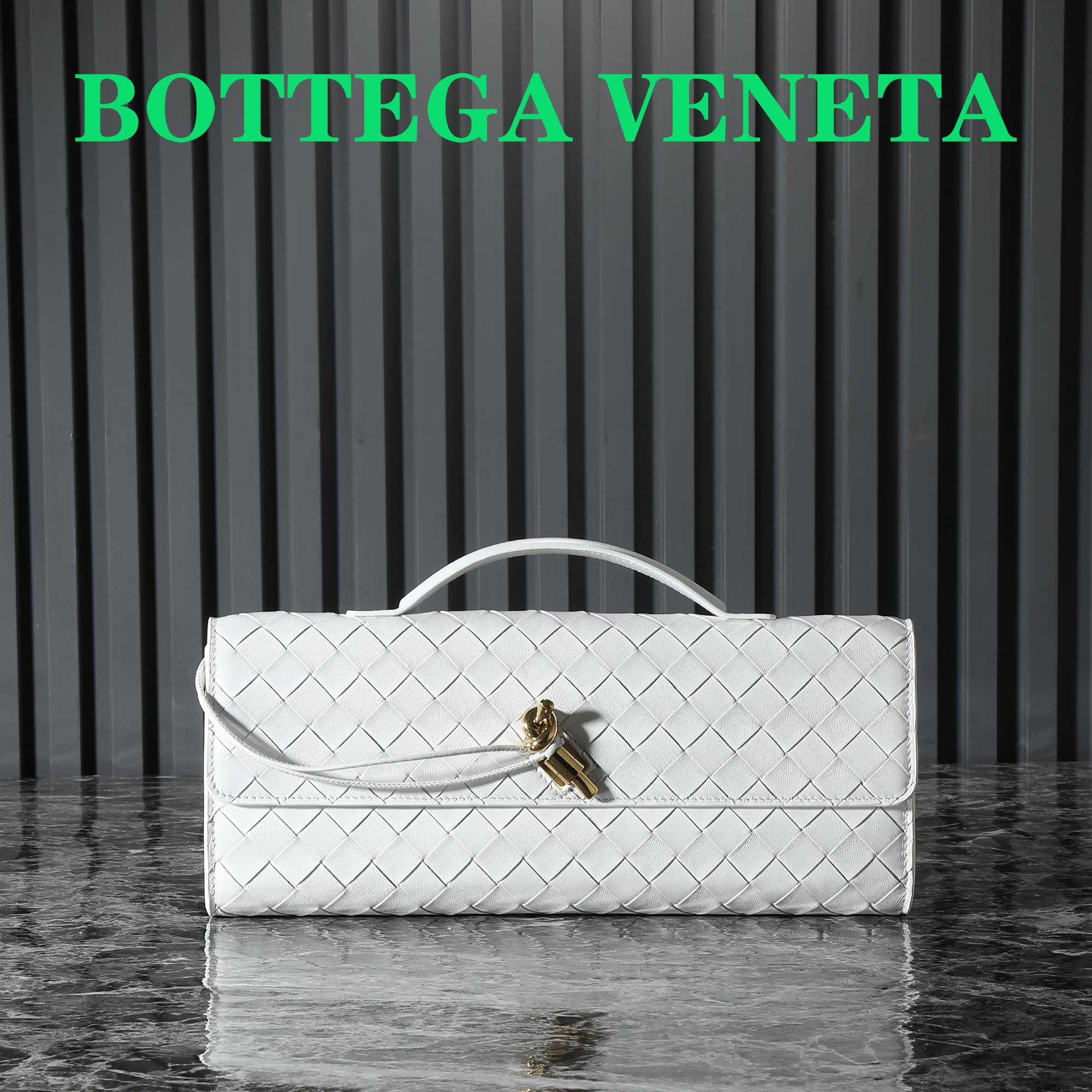 B0tt*ga Ven*ta Woman