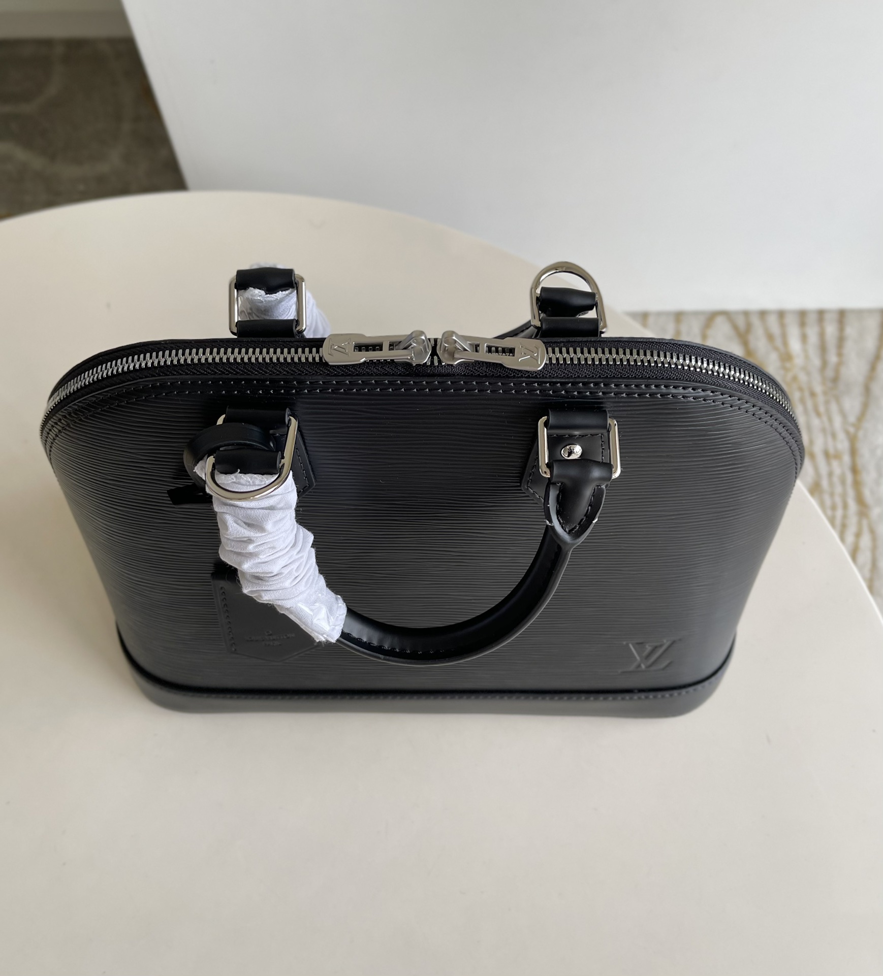 Top original M40862 Black ALMA small handbag