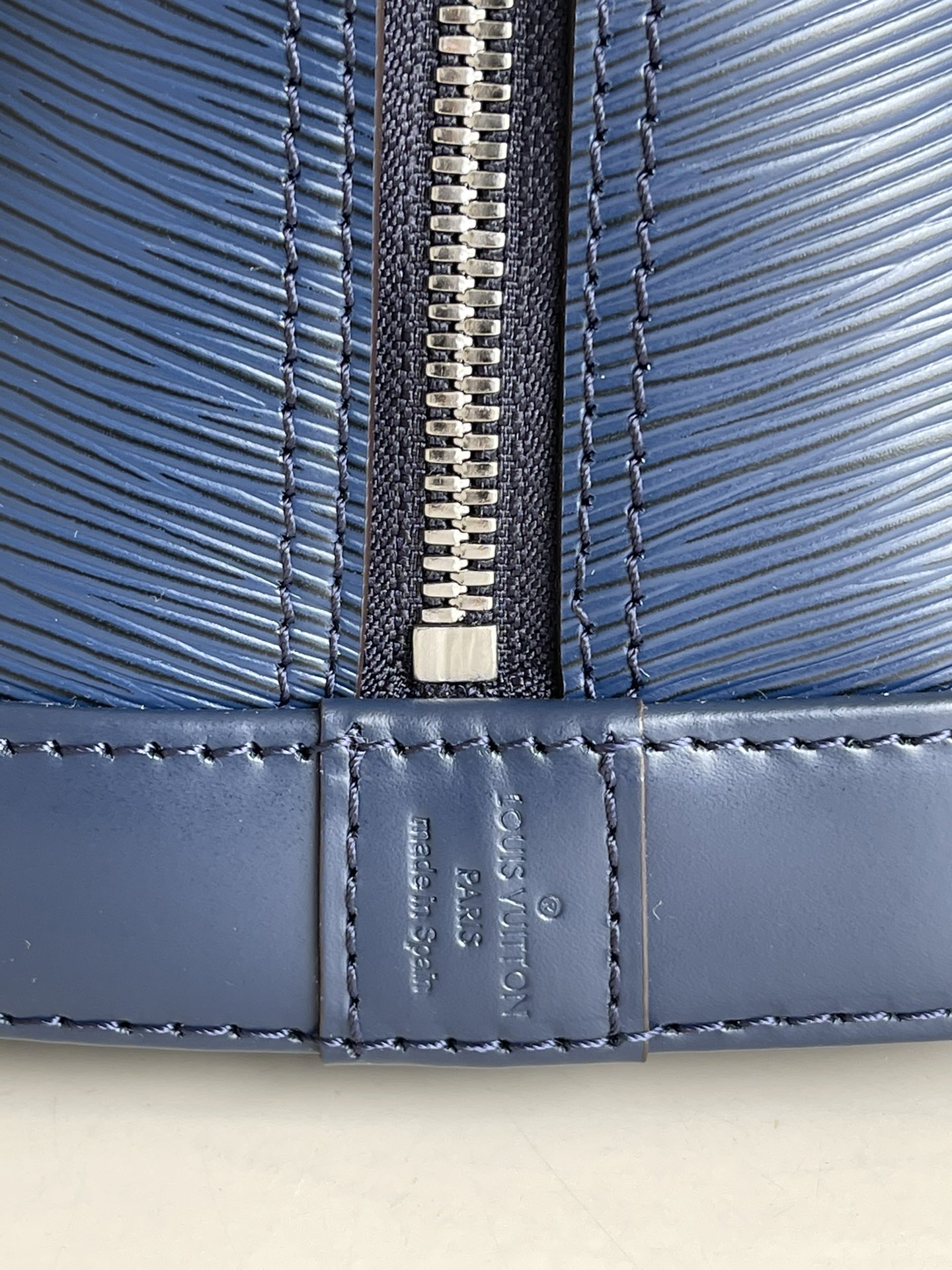 Top original M40862 Blue ALMA small handbag