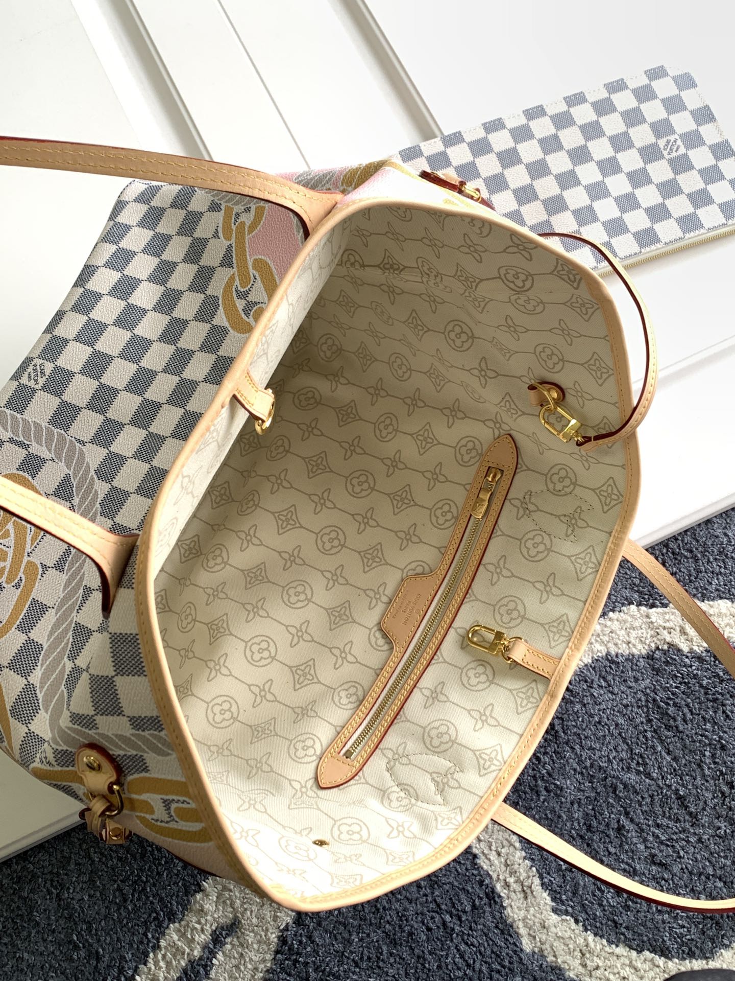 L0vis Vvtt0n Damier Azur
