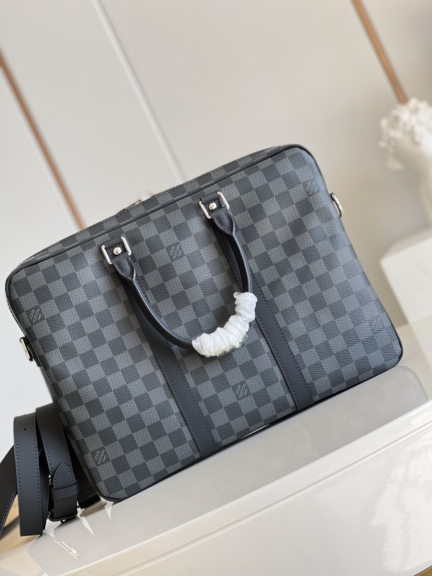 L0vis Vvtt0n Damier Ebene
