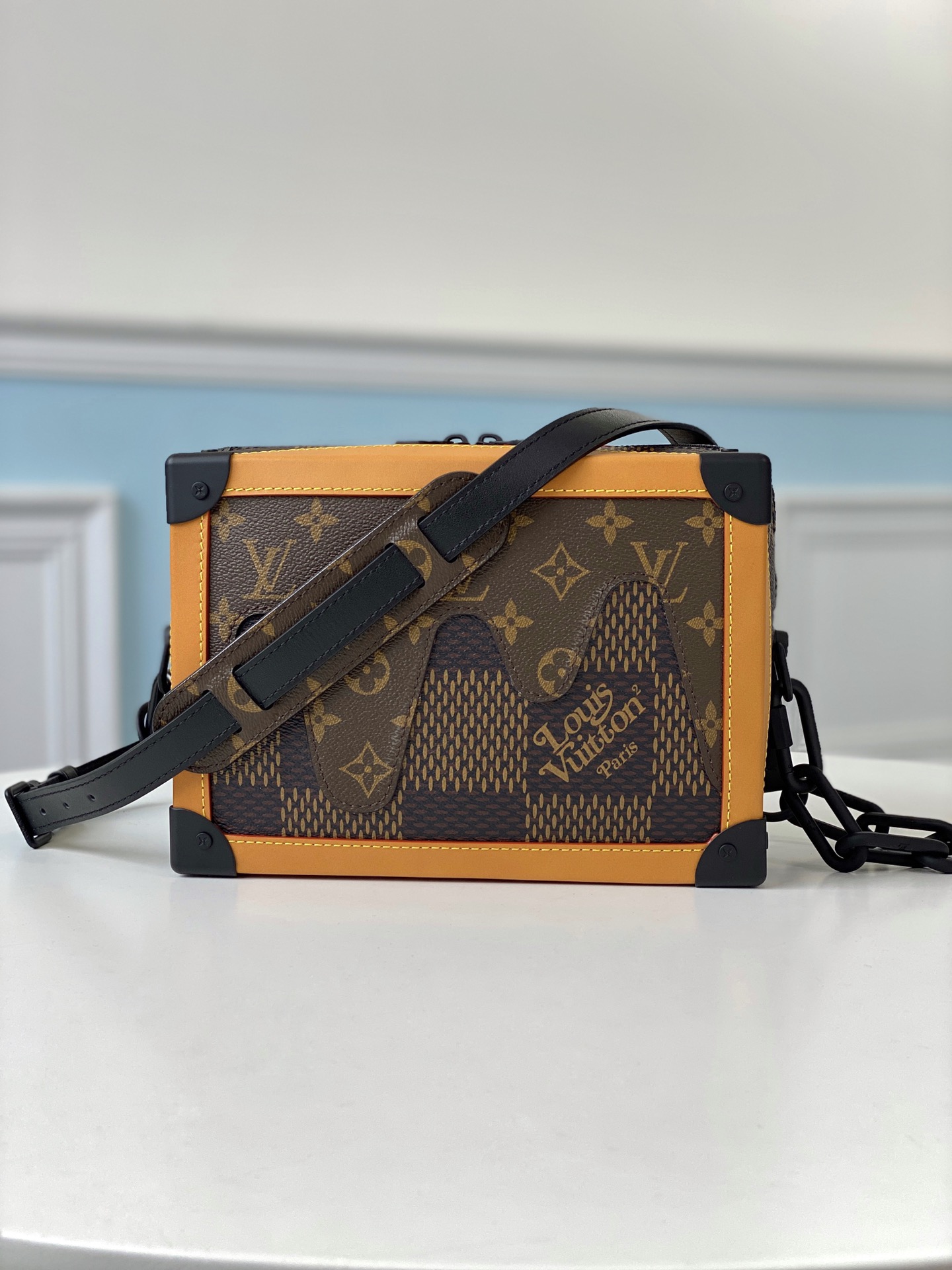 L0vis Vvtt0n Damier Ebene