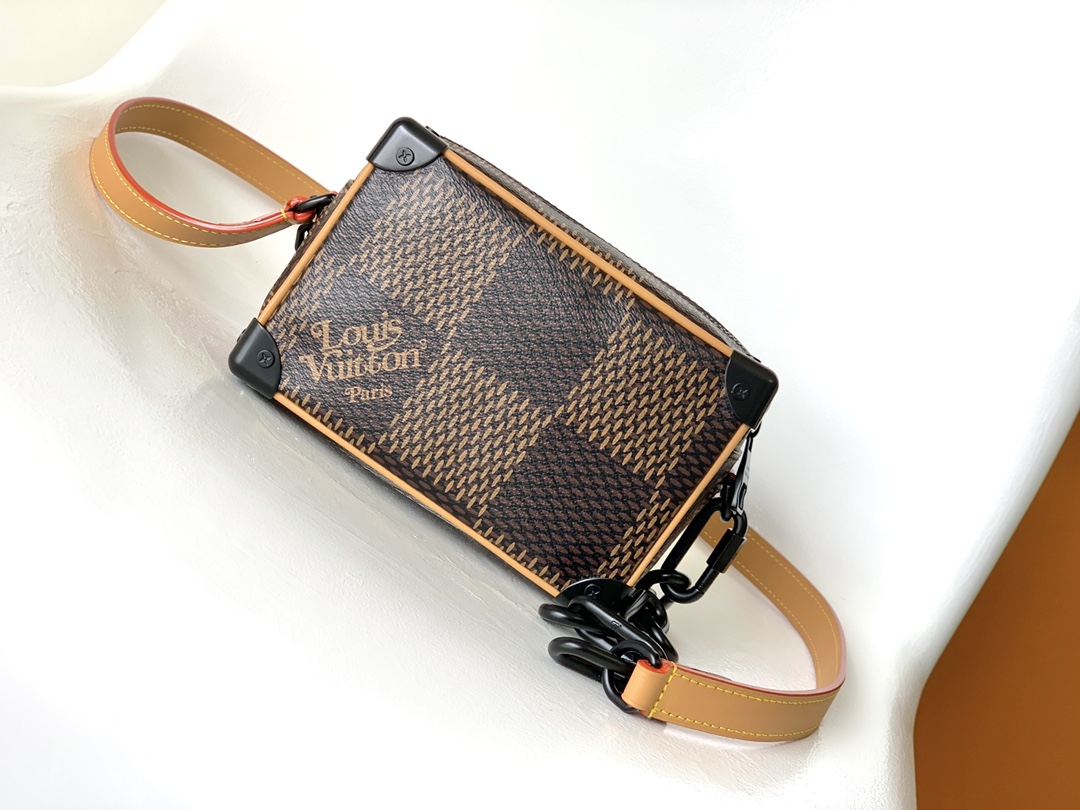 L0vis Vvtt0n Damier Ebene