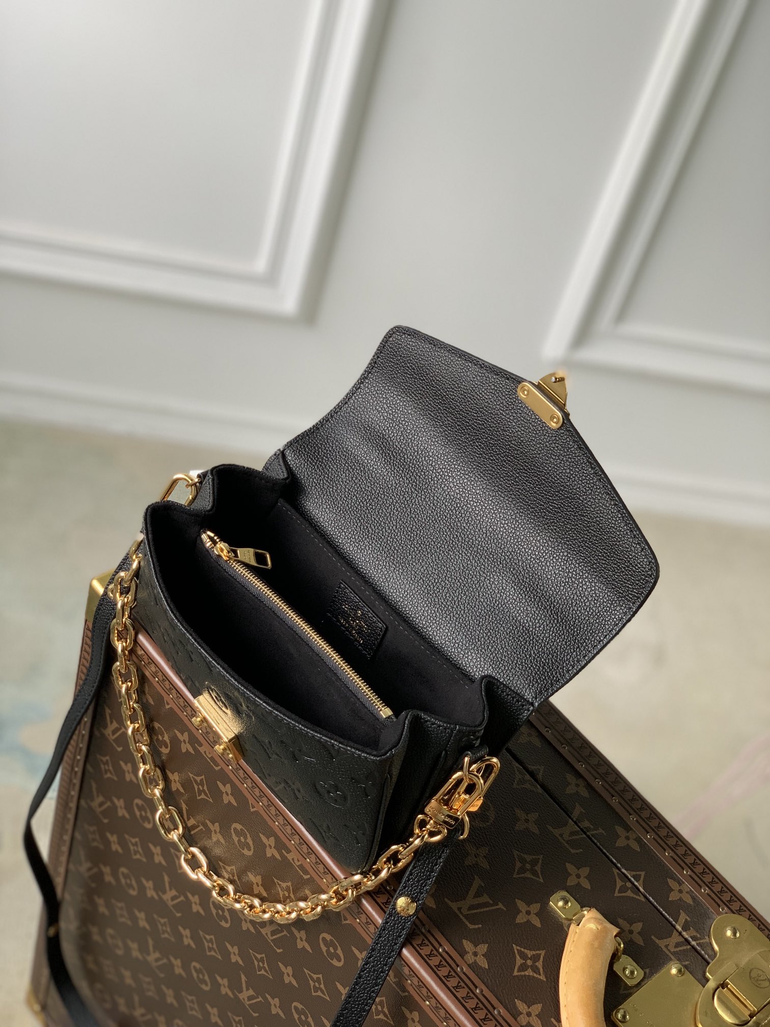 L0vis Vvtt0n Monogram Empreinte