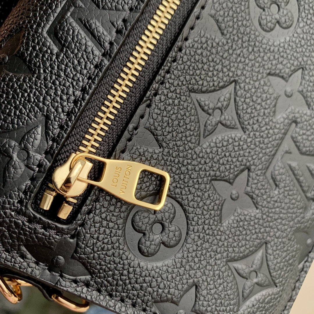 L0vis Vvtt0n Monogram Empreinte