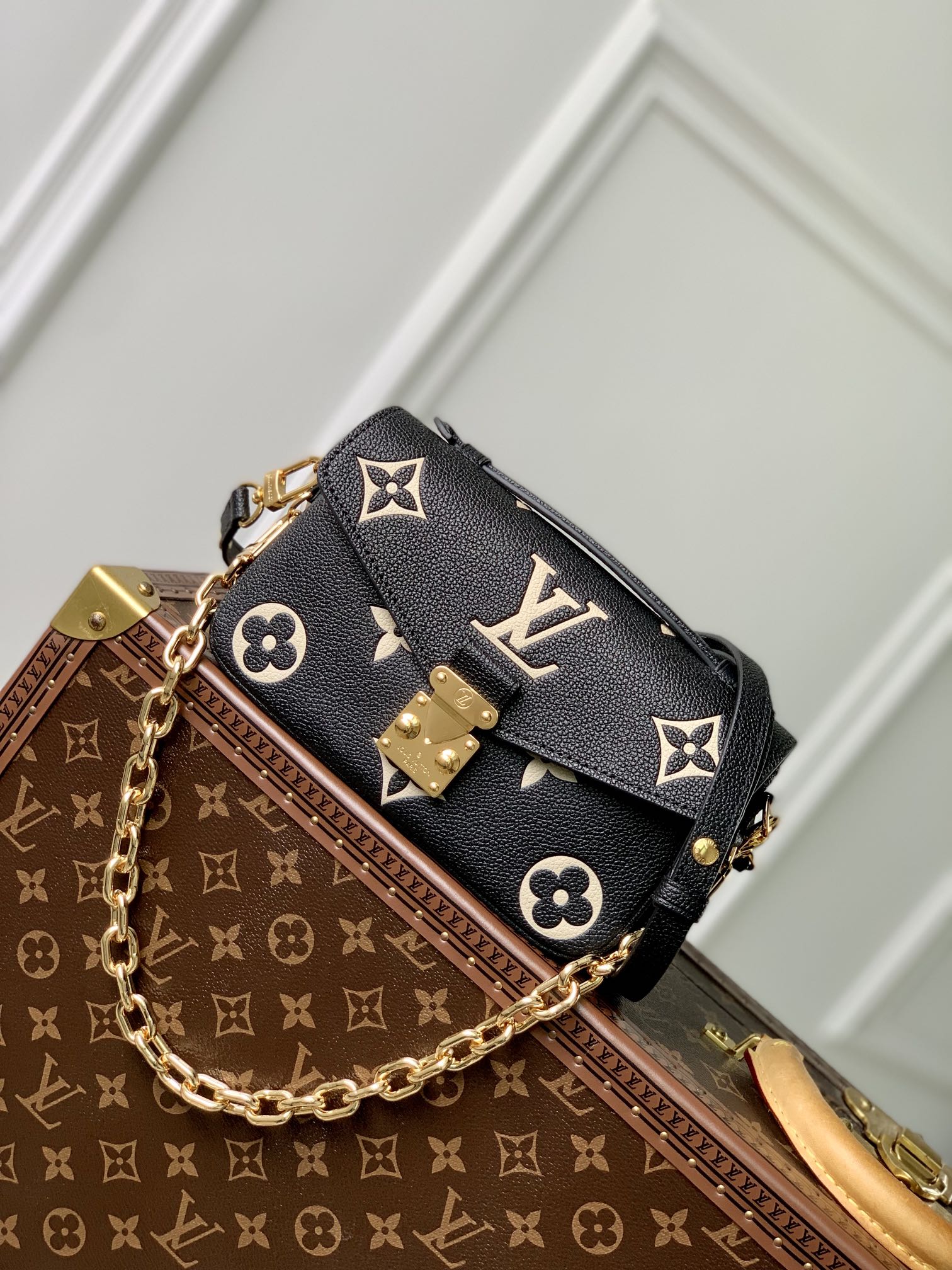 L0vis Vvtt0n Monogram Empreinte